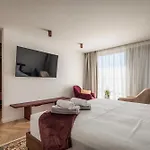 Remi Villa Sumartin