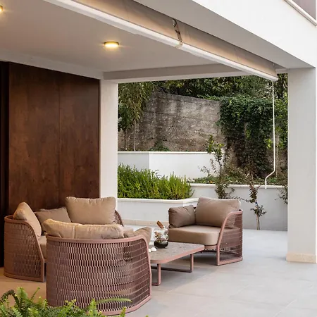 Remi Villa Sumartin