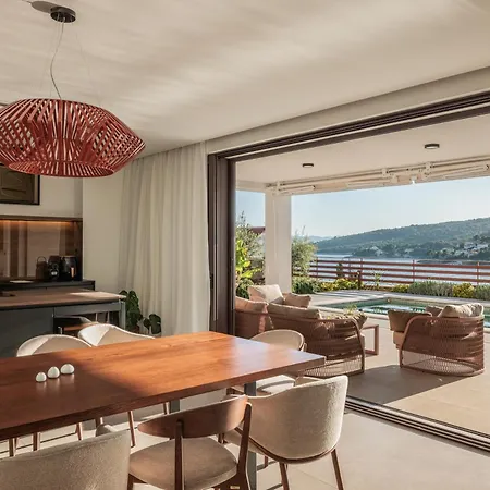 Villa Remi Sumartin