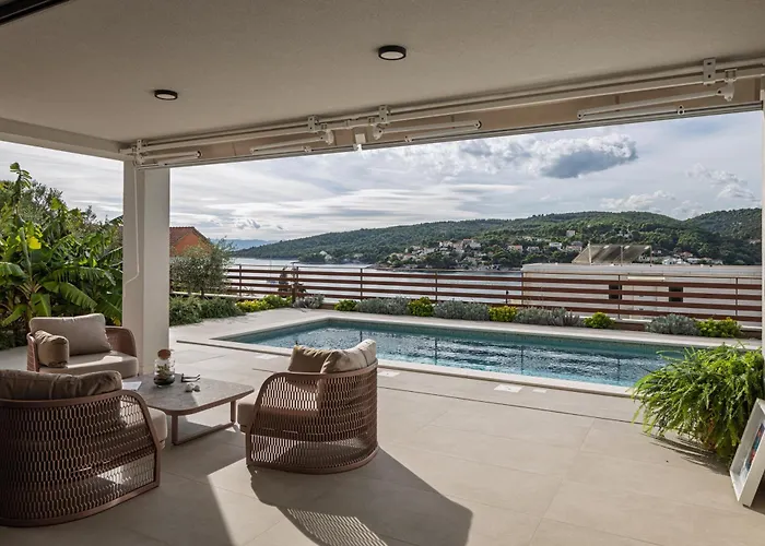 فيلة Remi سومارتين