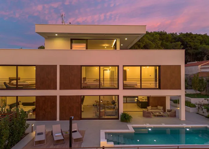 Remi سومارتين